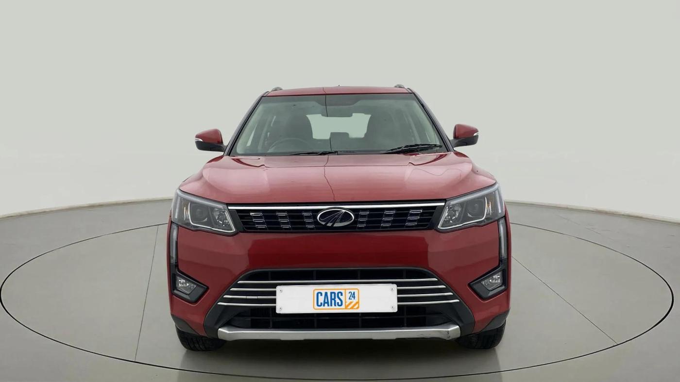 2021 Mahindra XUV300 W8 1.5 DIESEL, Diesel, Manual, 22,785 km, Front
