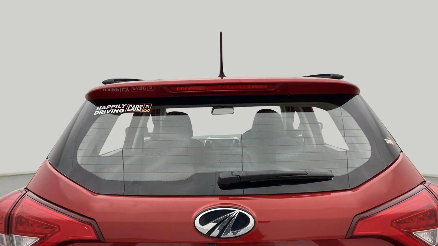 2021 Mahindra XUV300 W8 1.5 DIESEL, Diesel, Manual, 22,785 km, Rear Windshield