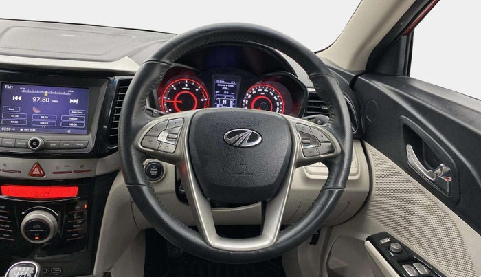 2021 Mahindra XUV300 W8 1.5 DIESEL, Diesel, Manual, 22,723 km, Steering Wheel Close Up
