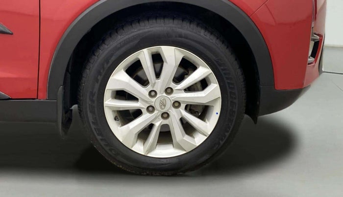 2021 Mahindra XUV300 W8 1.5 DIESEL, Diesel, Manual, 22,723 km, Right Front Wheel