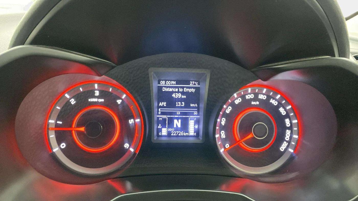 2021 Mahindra XUV300 W8 1.5 DIESEL, Diesel, Manual, 22,785 km, Odometer Image