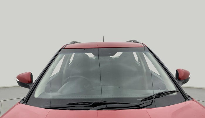 2021 Mahindra XUV300 W8 1.5 DIESEL, Diesel, Manual, 22,723 km, Front Windshield