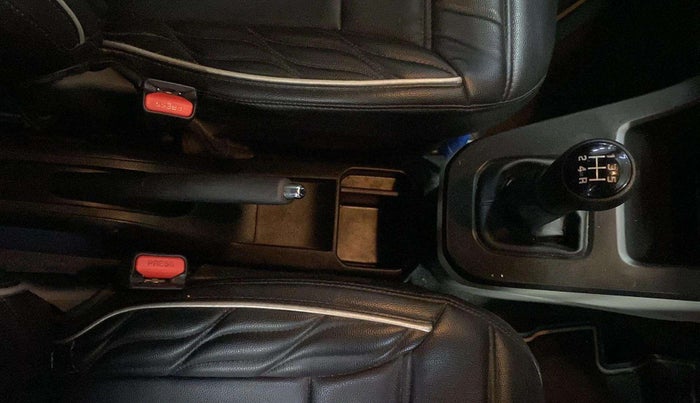 2023 Maruti New Wagon-R VXI 1.0, Petrol, Manual, 21,551 km, Gear Lever