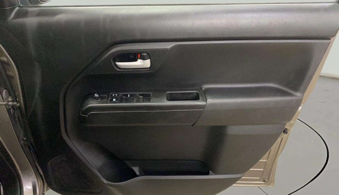 2023 Maruti New Wagon-R VXI 1.0, Petrol, Manual, 21,551 km, Driver Side Door Panels Control