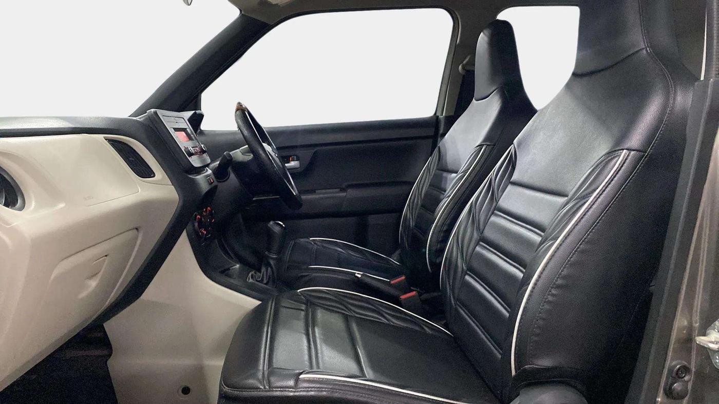 2023 Maruti New Wagon-R VXI 1.0, Petrol, Manual, 21,584 km, Right Side Front Door Cabin