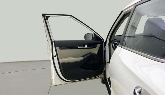 2020 KIA SELTOS HTX IVT 1.5 PETROL, Petrol, Automatic, 62,381 km, LHS Front Door