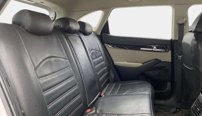 2020 KIA SELTOS HTX IVT 1.5 PETROL, Petrol, Automatic, 62,381 km, Right Side Rear Door Cabin
