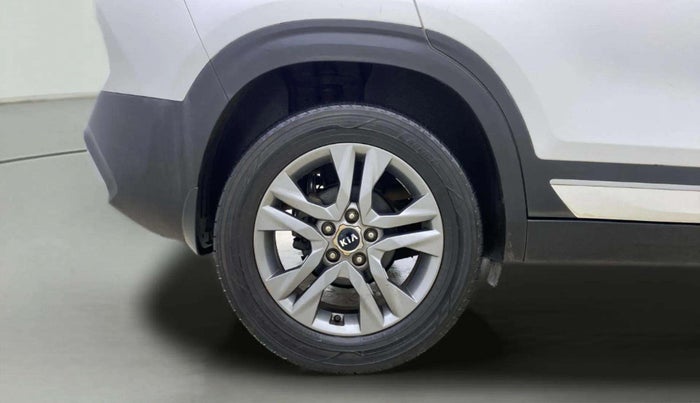 2020 KIA SELTOS HTX IVT 1.5 PETROL, Petrol, Automatic, 62,381 km, Right Rear Wheel