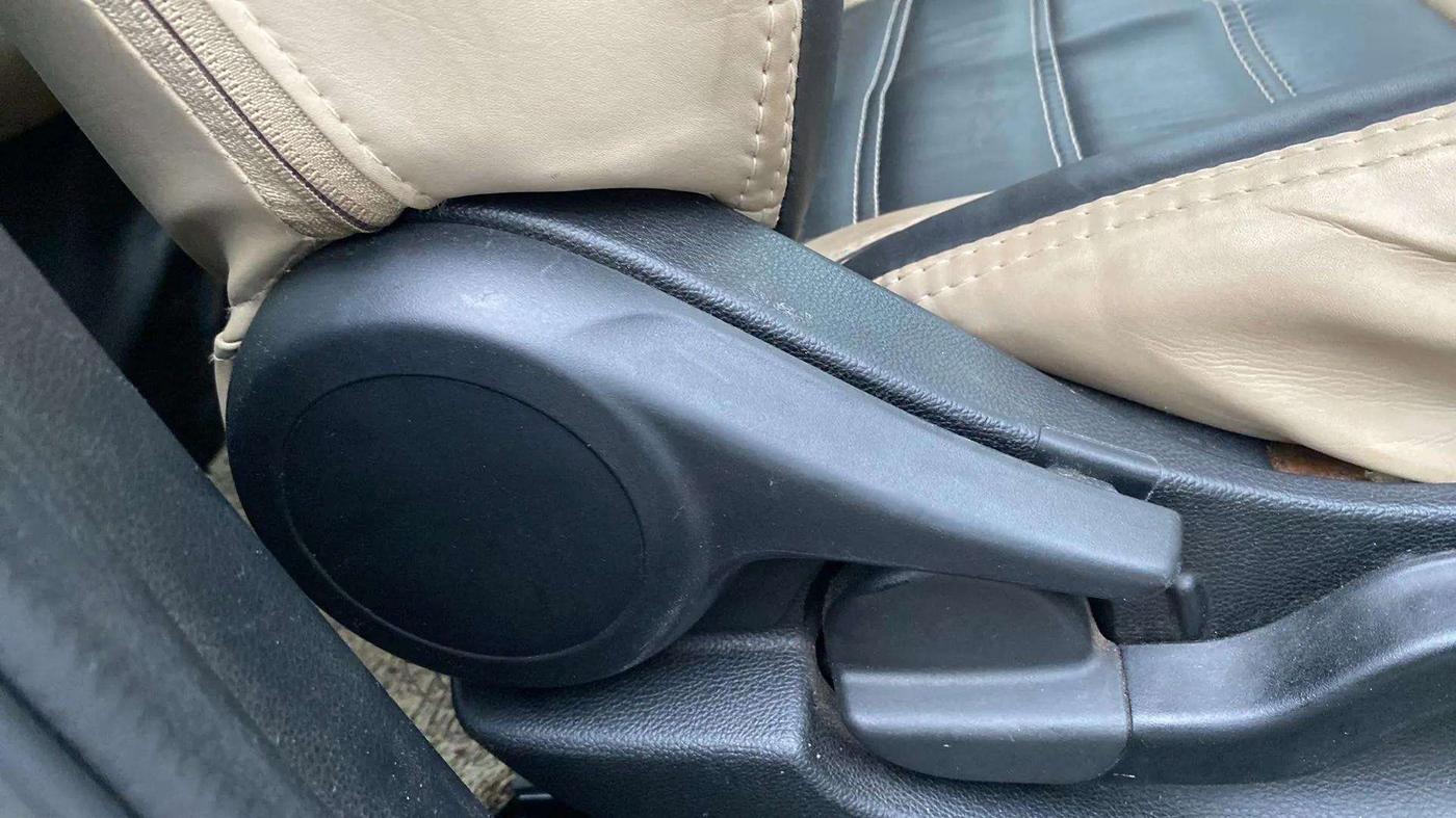 2020 Honda City 1.5L I-VTEC ZX, CNG, Manual, 87,610 km, Driver Side Adjustment Panel