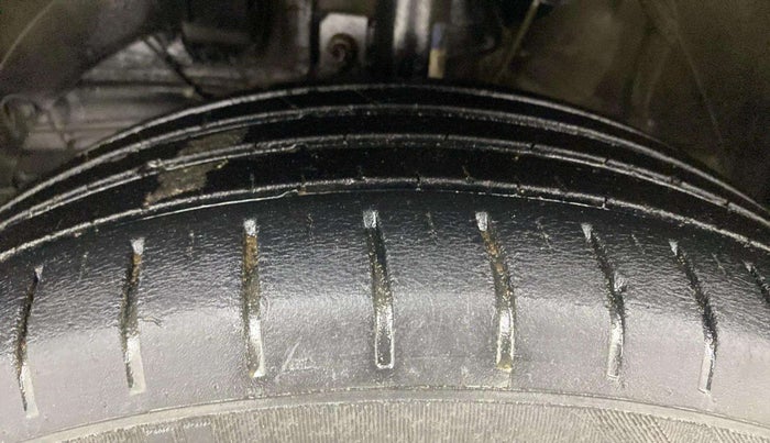 2021 Maruti Baleno ZETA PETROL 1.2, Petrol, Manual, 45,203 km, Left Front Tyre Tread