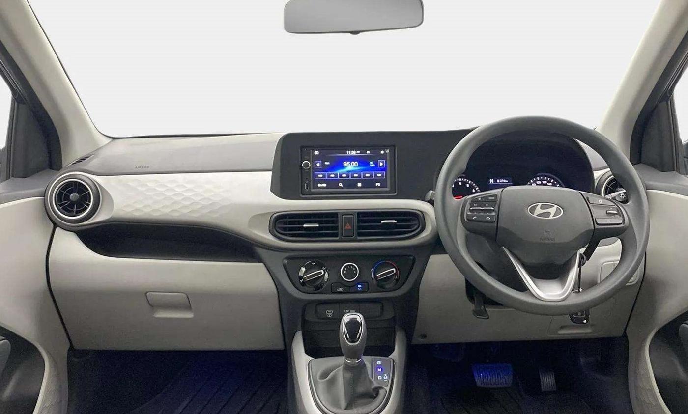 2024 Hyundai GRAND I10 NIOS MAGNA CORPORATE EDITION AMT 1.2 KAPPA VTVT, Petrol, Automatic, 6,814 km, Dashboard