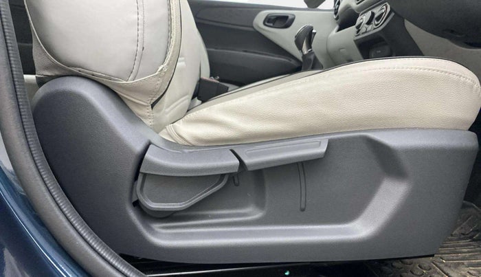 2024 Hyundai GRAND I10 NIOS MAGNA CORPORATE EDITION AMT 1.2 KAPPA VTVT, Petrol, Automatic, 6,691 km, Driver Side Adjustment Panel
