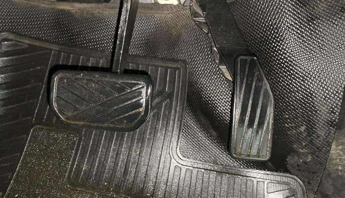 2019 Maruti S PRESSO VXI PLUS AMT, Petrol, Automatic, 30,726 km, Pedals