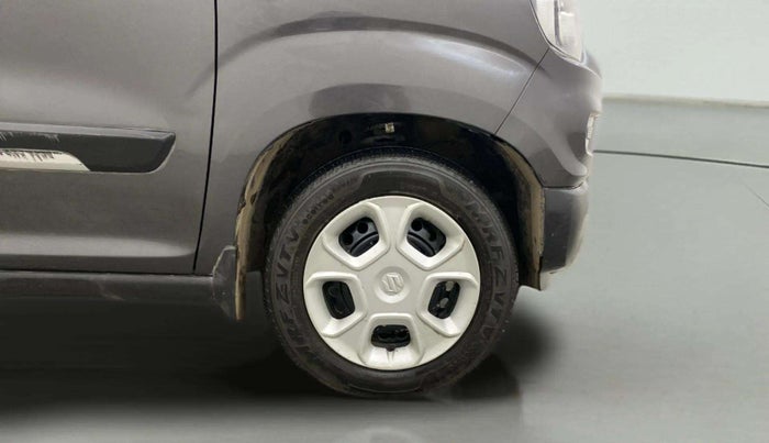 2019 Maruti S PRESSO VXI PLUS AMT, Petrol, Automatic, 30,726 km, Right Front Wheel