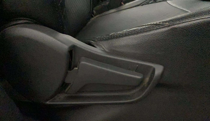 2019 Maruti S PRESSO VXI PLUS AMT, Petrol, Automatic, 30,726 km, Driver Side Adjustment Panel