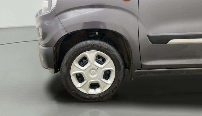 2019 Maruti S PRESSO VXI PLUS AMT, Petrol, Automatic, 30,726 km, Left Front Wheel