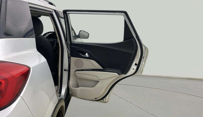2019 Mahindra XUV300 W8 1.2 PETROL, Petrol, Manual, 52,859 km, RHS Rear Door