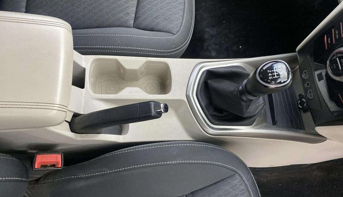 2019 Mahindra XUV300 W8 1.2 PETROL, Petrol, Manual, 52,859 km, Gear Lever