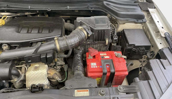 2019 Mahindra XUV300 W8 1.2 PETROL, Petrol, Manual, 52,859 km, Engine View - Left