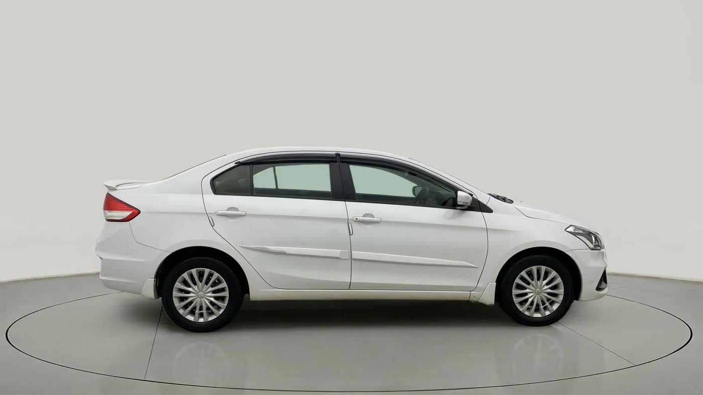 2019 Maruti Ciaz SIGMA 1.5 SHVS MT  PETROL, Petrol, Manual, 68,988 km, Right Side View