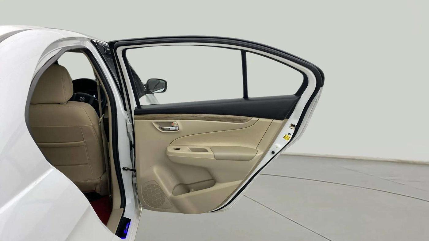 2019 Maruti Ciaz SIGMA 1.5 SHVS MT  PETROL, Petrol, Manual, 68,988 km, RHS Rear Door