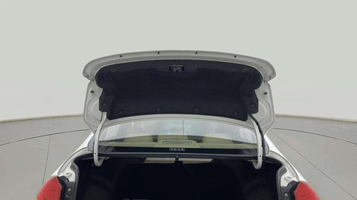 2019 Maruti Ciaz SIGMA 1.5 SHVS MT  PETROL, Petrol, Manual, 68,988 km, Boot Door Open