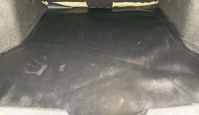 2019 Maruti Ciaz SIGMA 1.5 SHVS MT  PETROL, Petrol, Manual, 68,988 km, Boot Inside