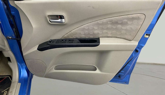 2016 Maruti Celerio ZXI AMT, Petrol, Automatic, 70,651 km, Driver Side Door Panels Control