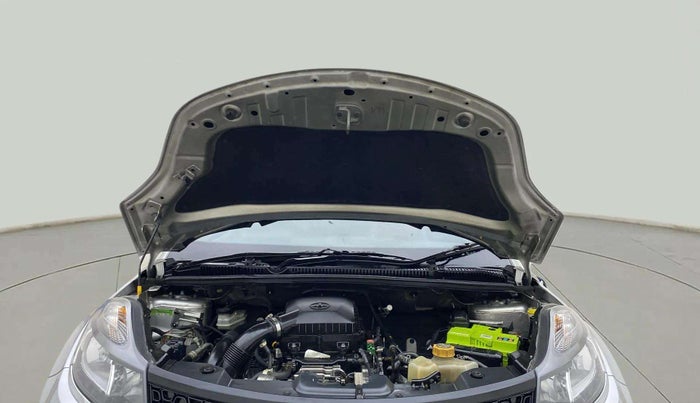 2018 Tata NEXON XM PETROL, Petrol, Manual, 39,126 km, Open Bonet