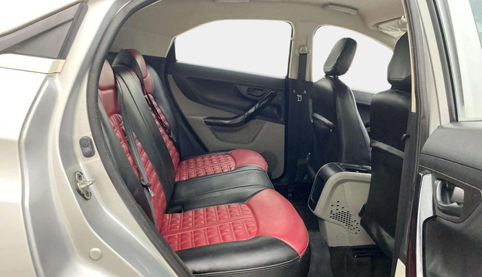 2018 Tata NEXON XM PETROL, Petrol, Manual, 39,126 km, Right Side Rear Door Cabin