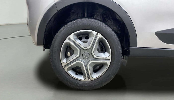 2018 Tata NEXON XM PETROL, Petrol, Manual, 39,126 km, Right Rear Wheel
