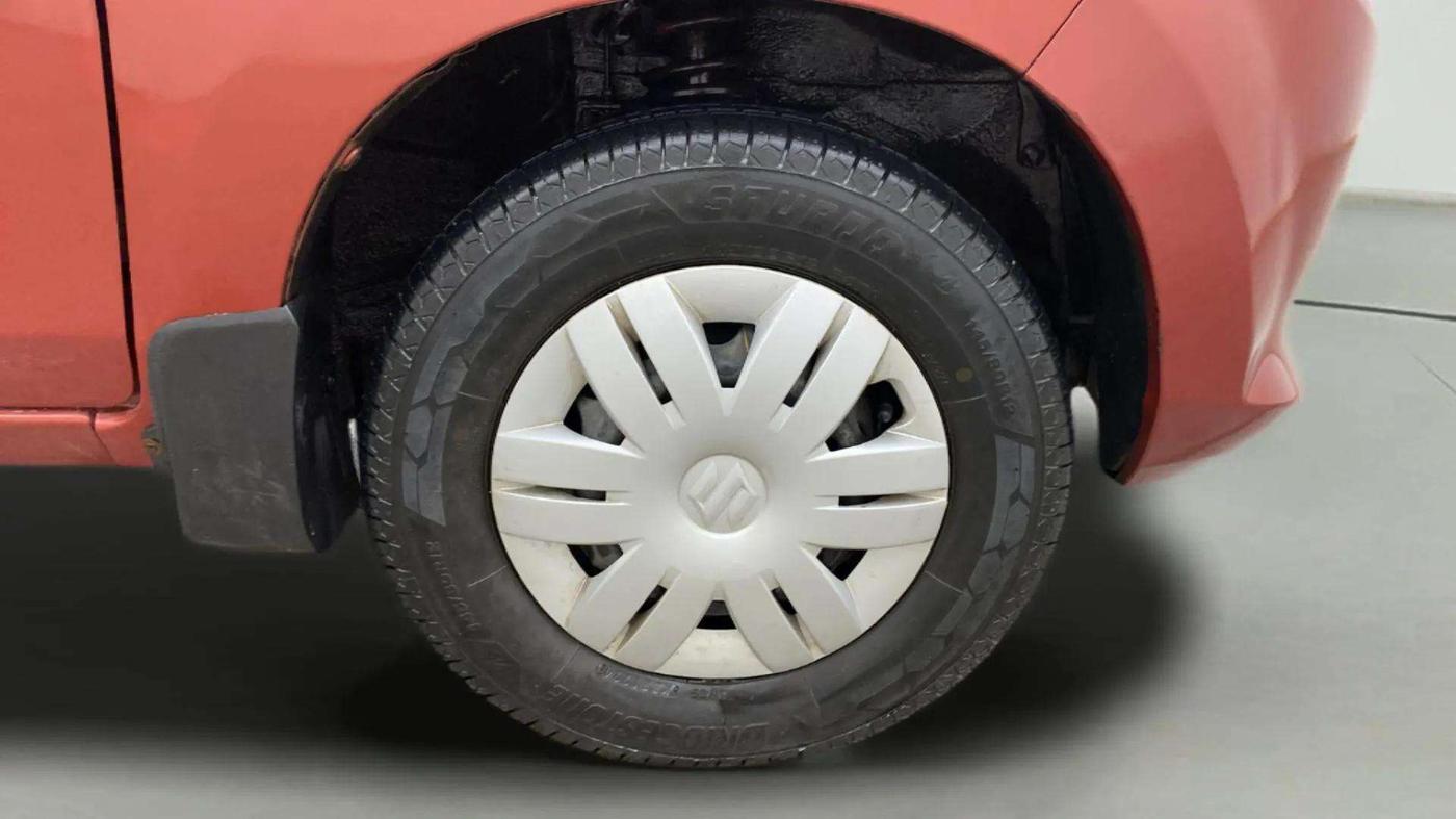 2014 Maruti Alto 800 VXI, Petrol, Manual, 61,057 km, Right Front Wheel