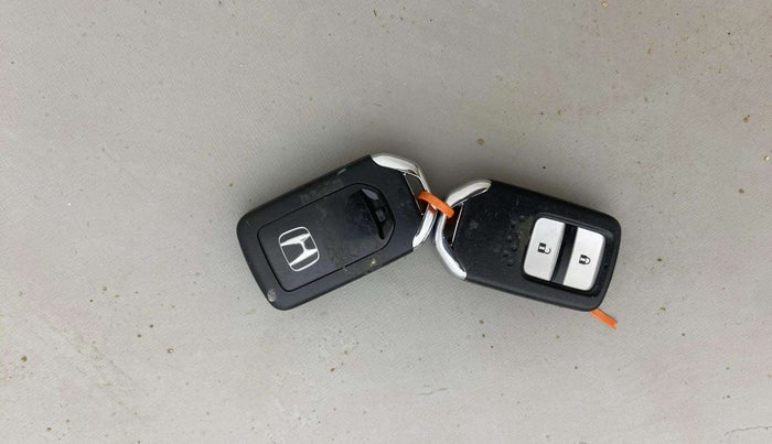 2020 Honda Jazz 1.2L I-VTEC ZX CVT, Petrol, Automatic, 30,773 km, Key Close Up
