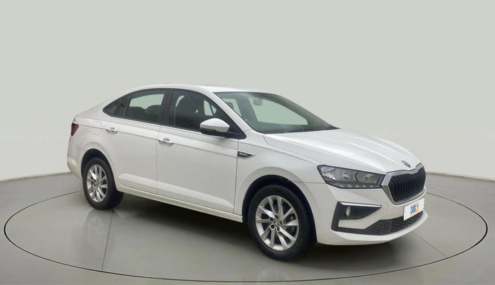 2022 Skoda SLAVIA AMBITION 1.0L TSI MT, Petrol, Manual, 29,320 km, Right Front Diagonal