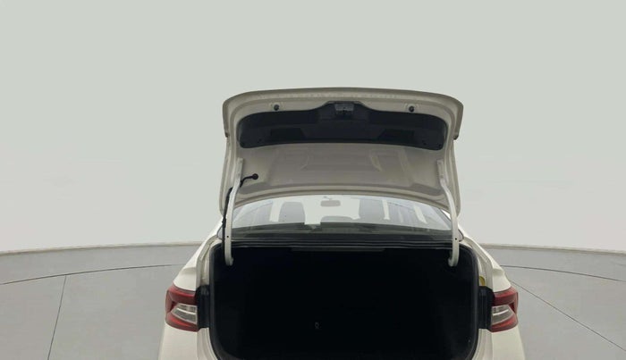 2022 Skoda SLAVIA AMBITION 1.0L TSI MT, Petrol, Manual, 29,320 km, Boot Door Open