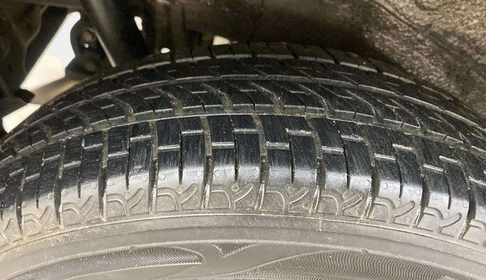 2017 Maruti Wagon R 1.0 VXI, Petrol, Manual, 51,806 km, Right Rear Tyre Tread