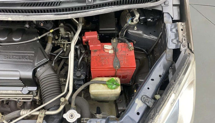 2017 Maruti Wagon R 1.0 VXI, Petrol, Manual, 51,806 km, Engine View - Left