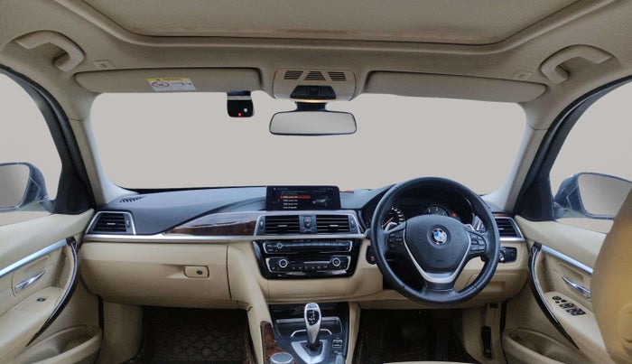 2018 BMW 3 Series 320d Luxury Line, Diesel, Automatic, 55,729 km, Dashboard