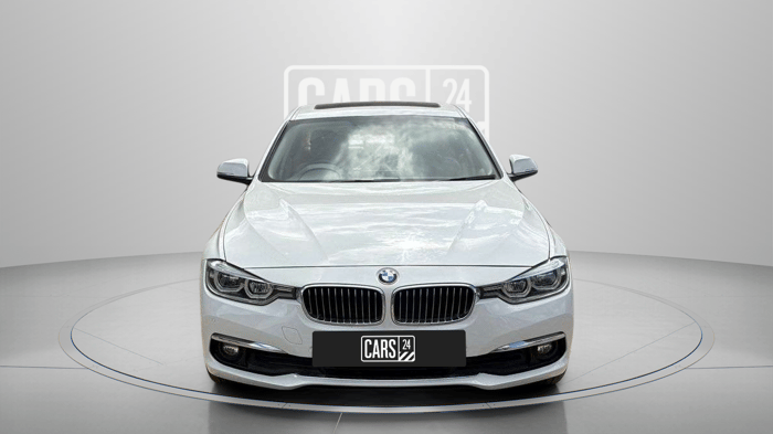 2018 BMW 3 Series 320d Luxury Line, Diesel, Automatic, 55,729 km, Front