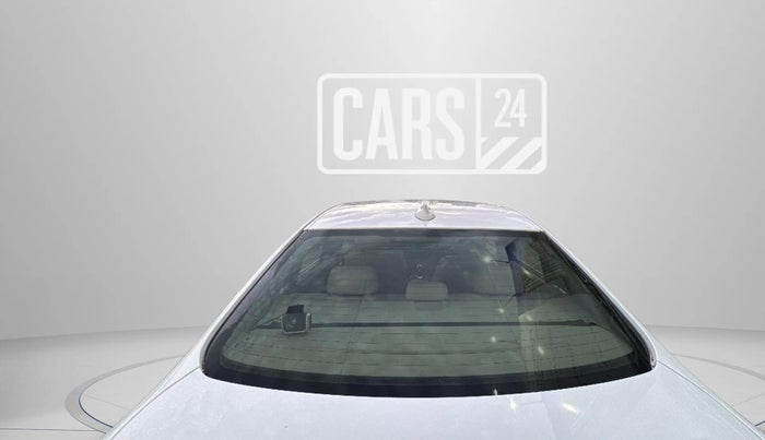 2018 BMW 3 Series 320d Luxury Line, Diesel, Automatic, 55,729 km, Rear Windshield