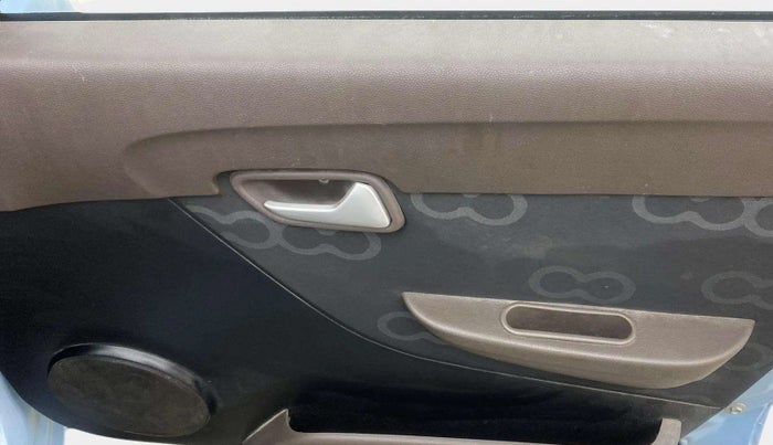 2014 Maruti Alto 800 LXI, Petrol, Manual, 72,112 km, Driver Side Door Panels Control