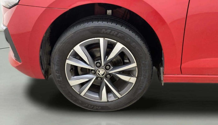 2024 Skoda SLAVIA STYLE 1.0L TSI AT, Petrol, Automatic, 16,486 km, Left Front Wheel