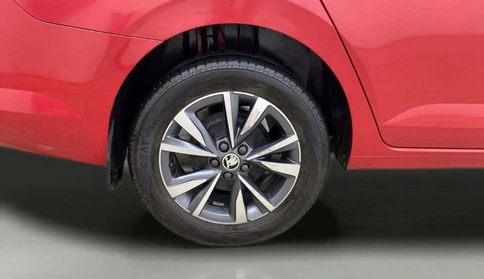 2024 Skoda SLAVIA STYLE 1.0L TSI AT, Petrol, Automatic, 16,486 km, Right Rear Wheel