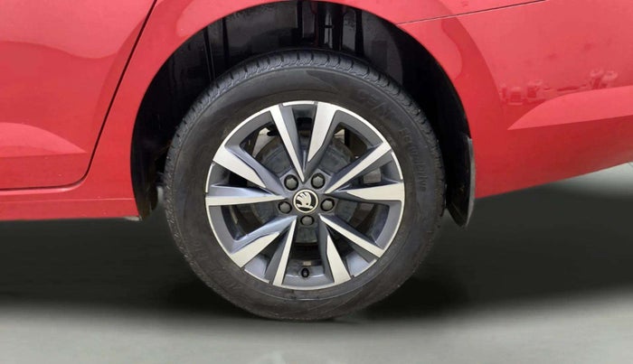 2024 Skoda SLAVIA STYLE 1.0L TSI AT, Petrol, Automatic, 16,486 km, Left Rear Wheel