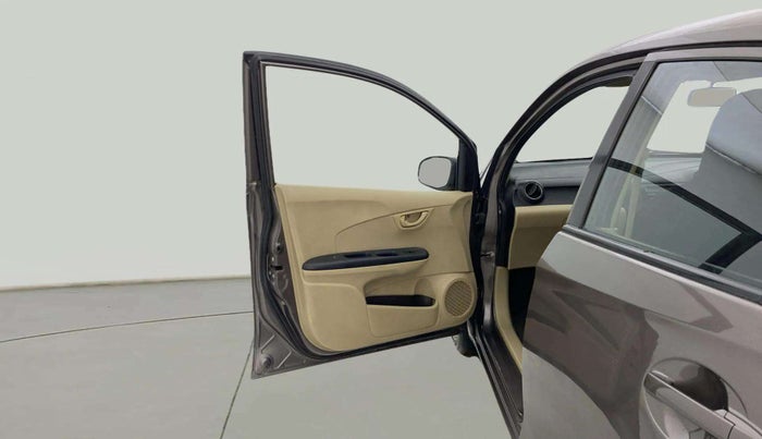 2015 Honda Brio S MT, CNG, Manual, 84,243 km, LHS Front Door