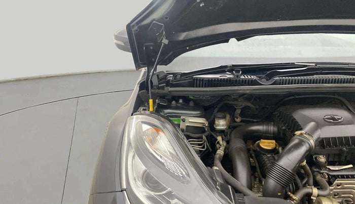 2019 Tata NEXON XZ PLUS PETROL, Petrol, Manual, 53,415 km, Engine View - Right