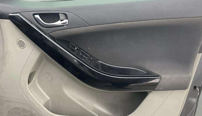 2019 Tata NEXON XZ PLUS PETROL, Petrol, Manual, 53,415 km, Driver Side Door Panels Control