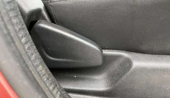 2018 Renault Kwid RXL, Petrol, Manual, 78,203 km, Driver Side Adjustment Panel