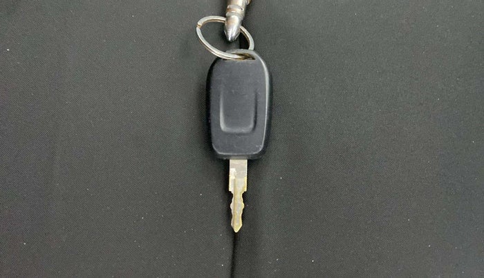 2018 Renault Kwid RXL, Petrol, Manual, 78,203 km, Key Close Up