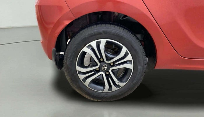 2018 Tata Tiago XZ PETROL, Petrol, Manual, 22,526 km, Right Rear Wheel
